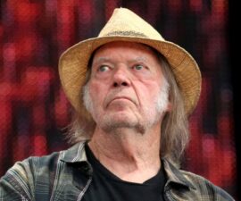 Neil Young Net Worth 2022